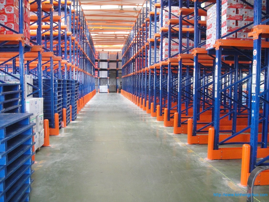 HZ-798型通廊式貨架 通廊式倉(cāng)庫(kù)貨架應(yīng)用案例 HZ-798型通廊式貨架 通廊式倉(cāng)庫(kù)貨架應(yīng)用案例